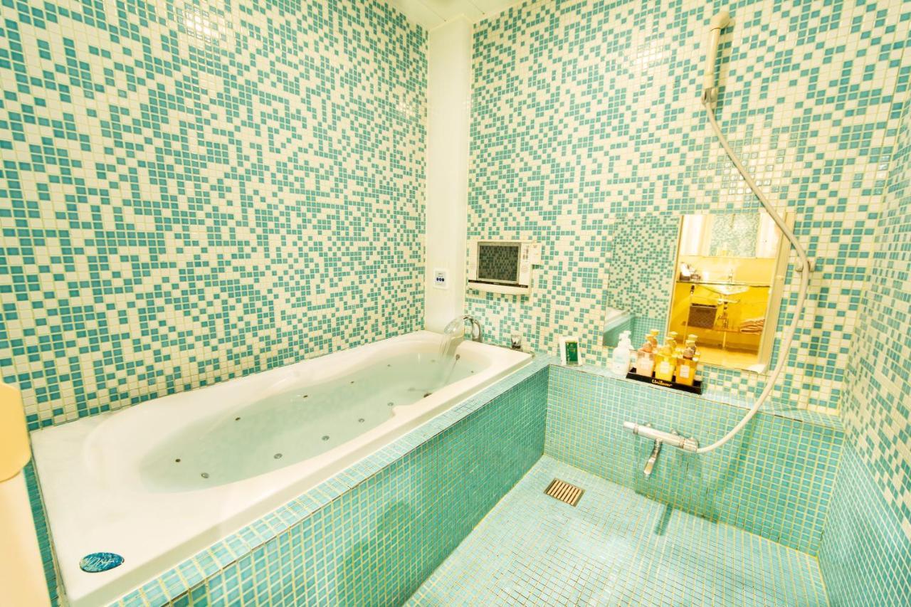 Nagasaki Chapel Coconuts Hotel ＆Resort Isahaya Ngoại thất bức ảnh