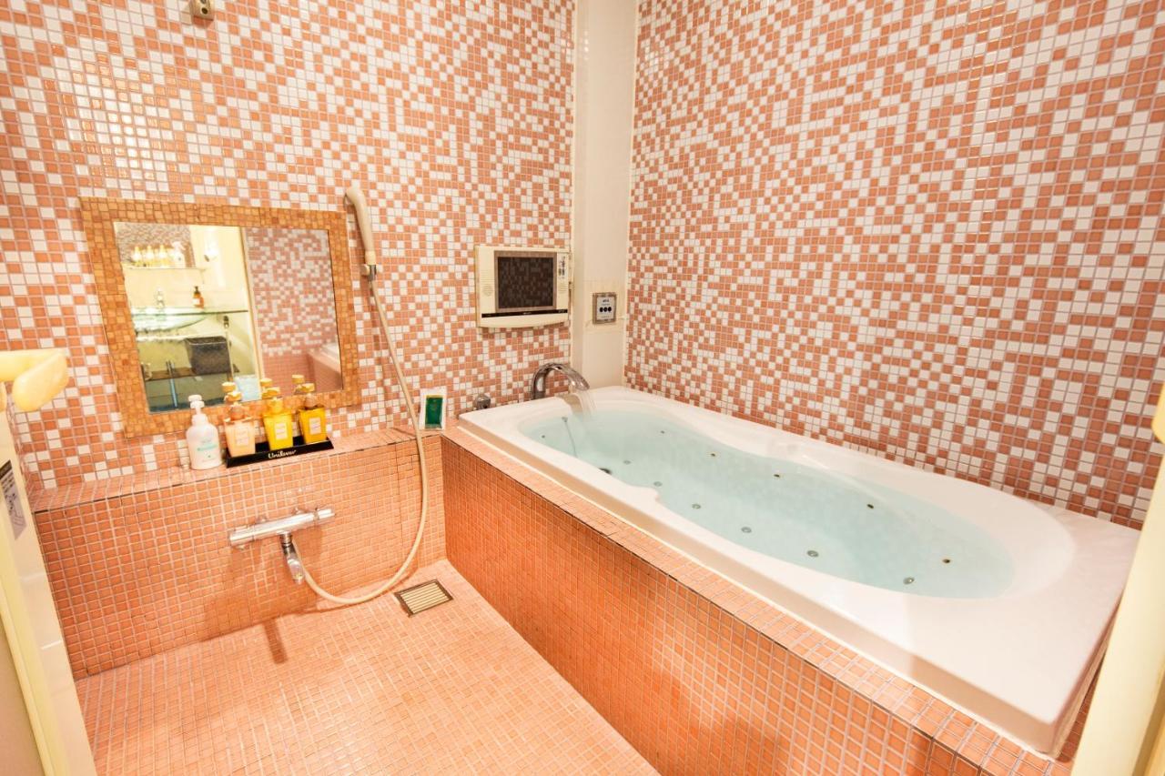 Nagasaki Chapel Coconuts Hotel ＆Resort Isahaya Ngoại thất bức ảnh