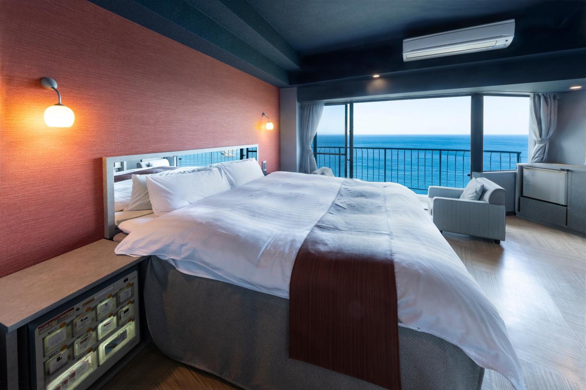 Nagasaki Chapel Coconuts Hotel ＆Resort Isahaya Ngoại thất bức ảnh