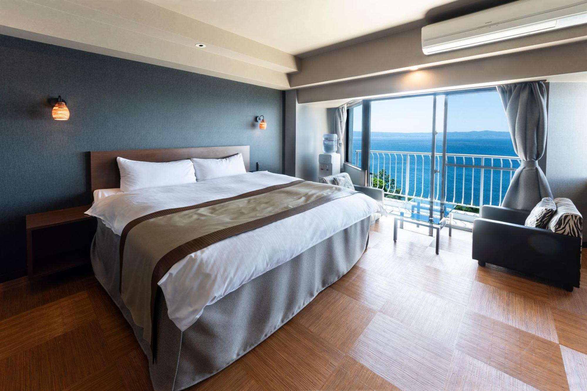 Nagasaki Chapel Coconuts Hotel ＆Resort Isahaya Ngoại thất bức ảnh