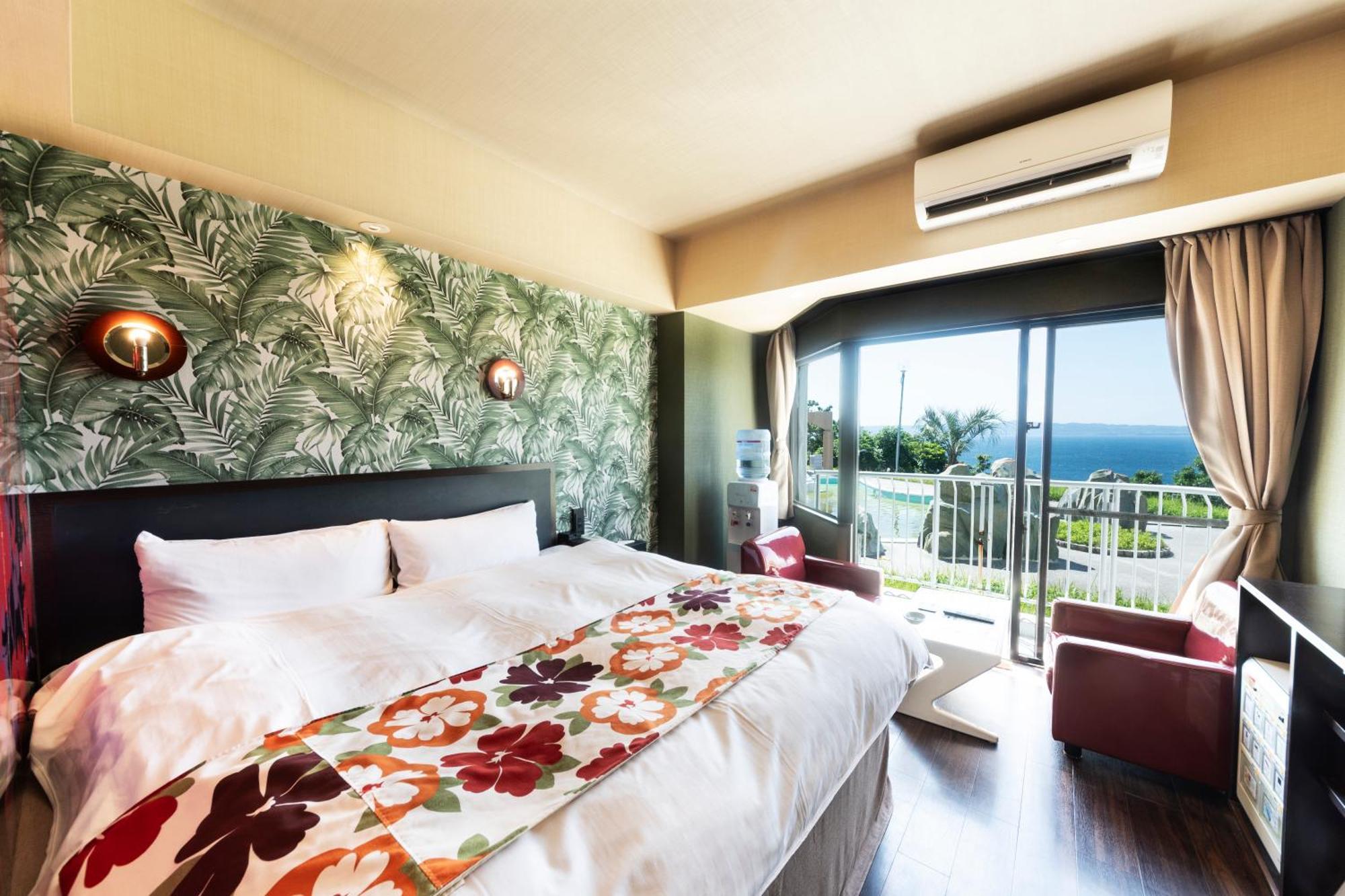 Nagasaki Chapel Coconuts Hotel ＆Resort Isahaya Ngoại thất bức ảnh