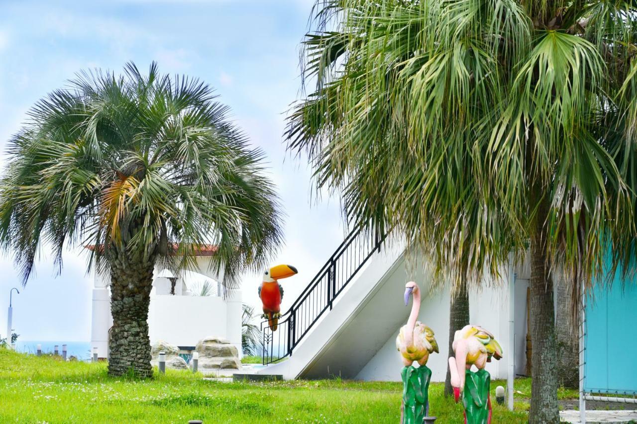 Nagasaki Chapel Coconuts Hotel ＆Resort Isahaya Ngoại thất bức ảnh